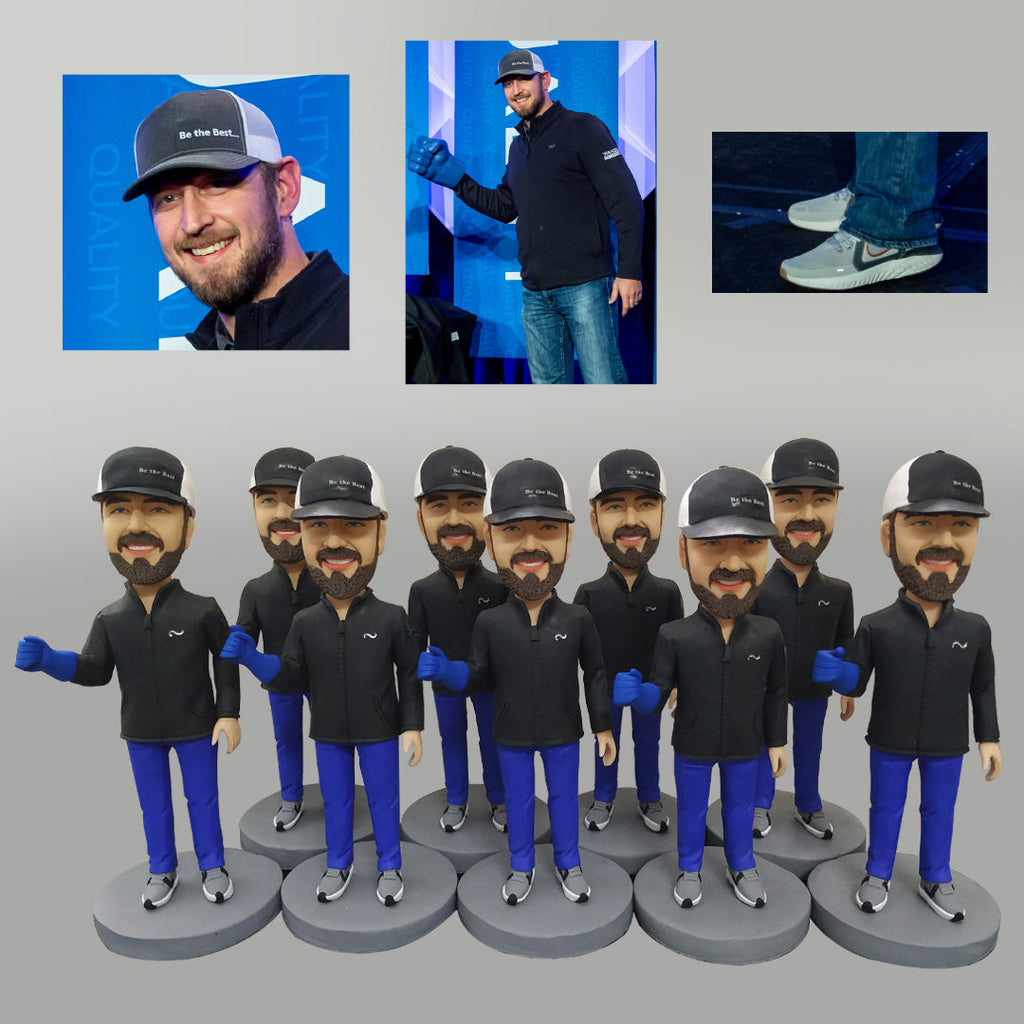 Custom Bobbleheads in Bulk