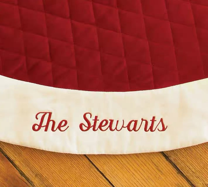 Personalized red velvet Christmas tree skirt with embroidered family name – photo 8