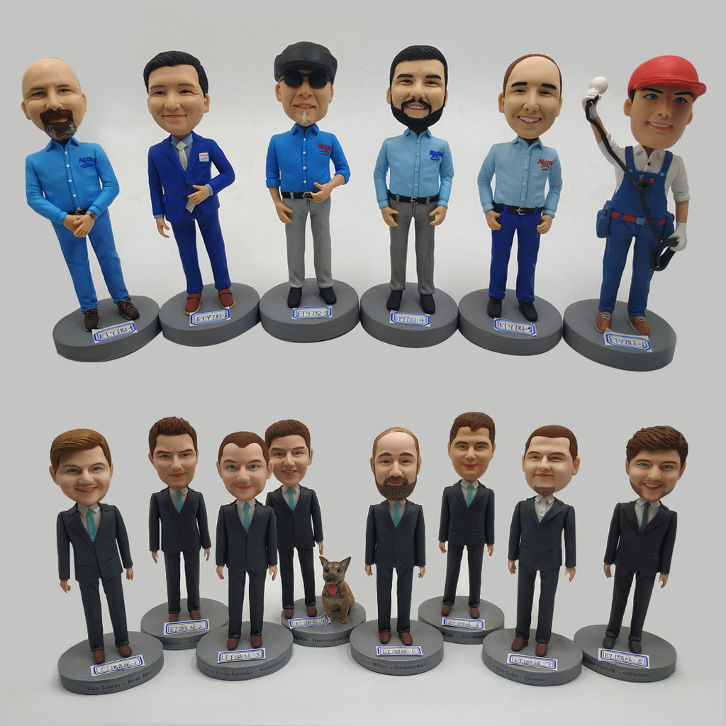 Custom Bobbleheads in Bulk